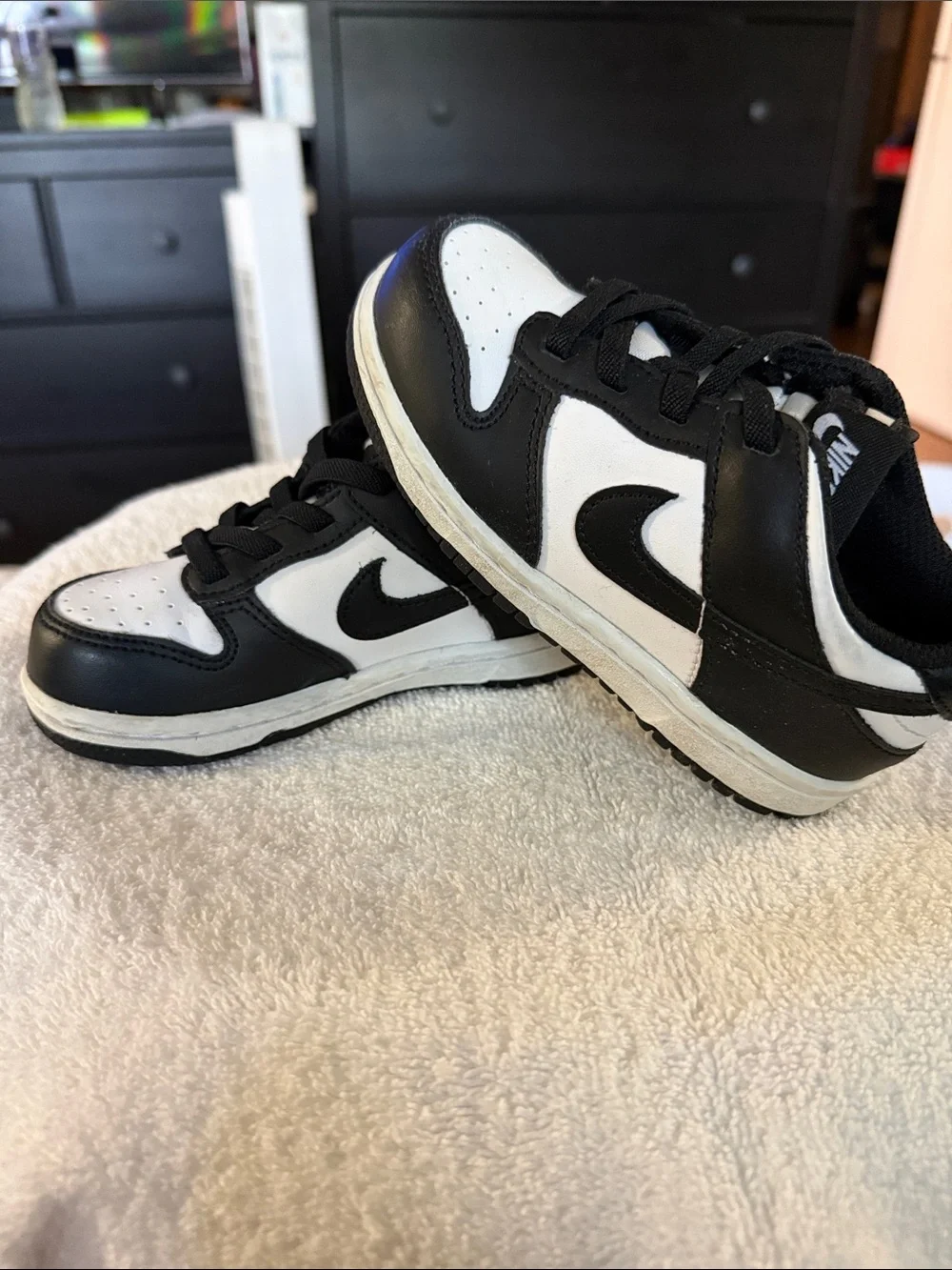 Nike Kids Black and White Low-Top Sneakers
